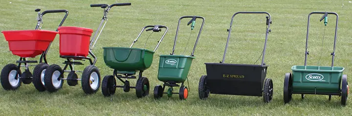 Tips For Choosing The Best Fertilizer Spreader For Your Crops