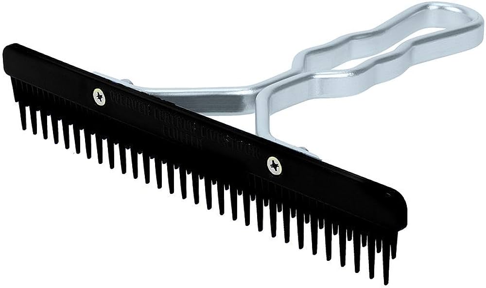 Weaver Leather Fluffer Comb with Handle  Replaceable Plastic Blade