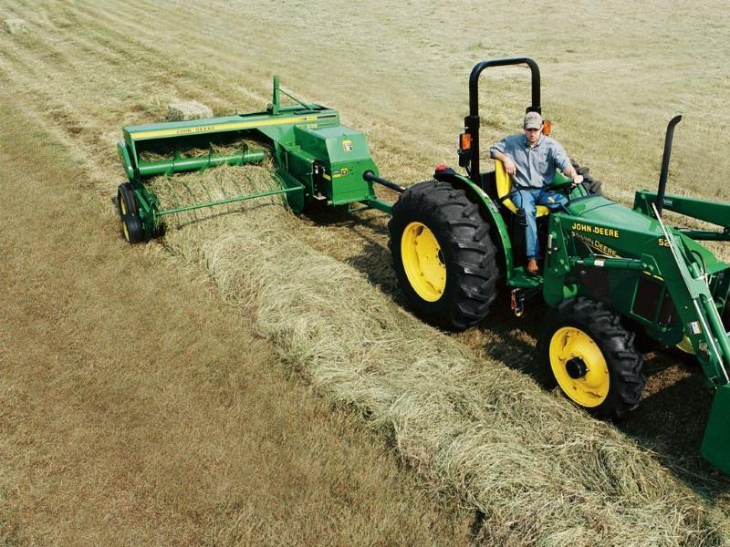 How Do I Choose The Right Type Of Baler For My Farm?