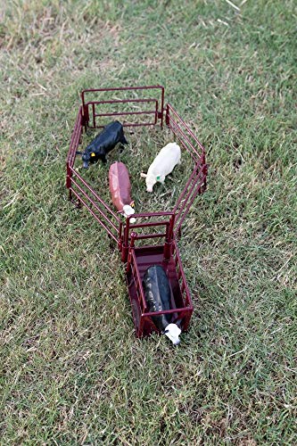 Detailed Review of the Little Buster Toys Cattle Chute: A 1/16 Scale Gem! - Image 7